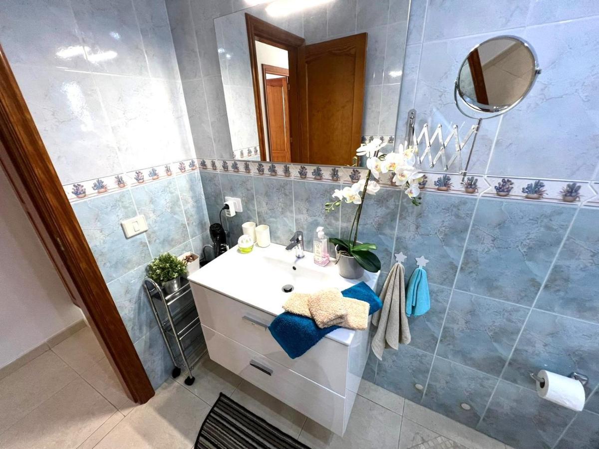 Apartamento Apartamento en primera línea de Plaza en Alcala! Exterior foto