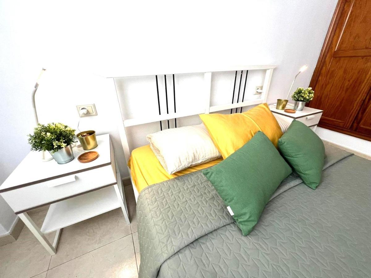Apartamento Apartamento en primera línea de Plaza en Alcala! Exterior foto