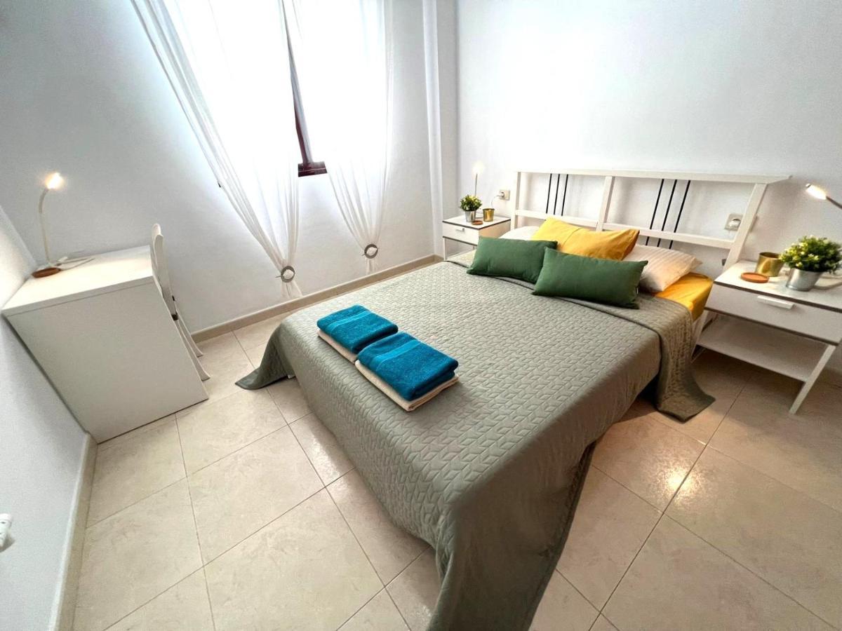 Apartamento Apartamento en primera línea de Plaza en Alcala! Exterior foto